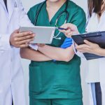 医療ドラマを見てモチベーションを高めています